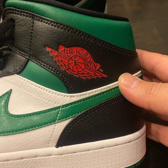 Jordan 1 Mid Green Toe Sneakers - Picture 5 of 9